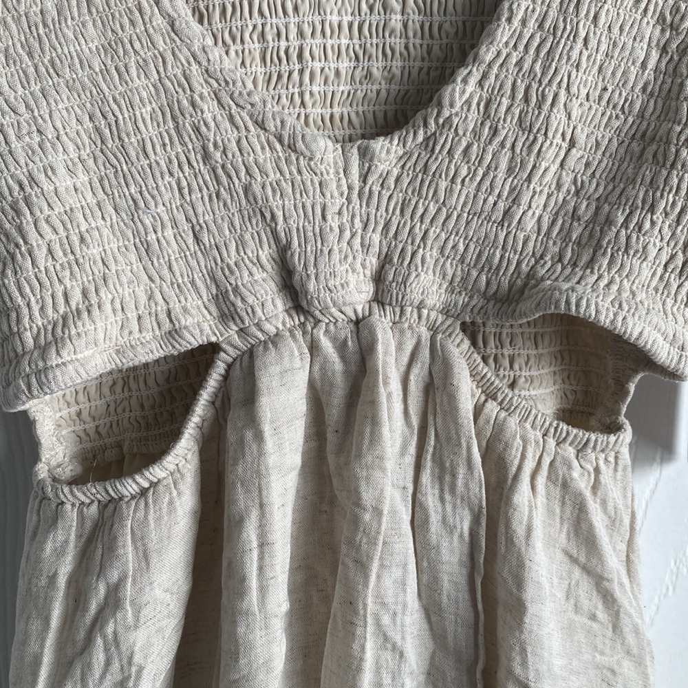 Japra tan/cream short cutout T-shirt dress - Picture 3 of 7